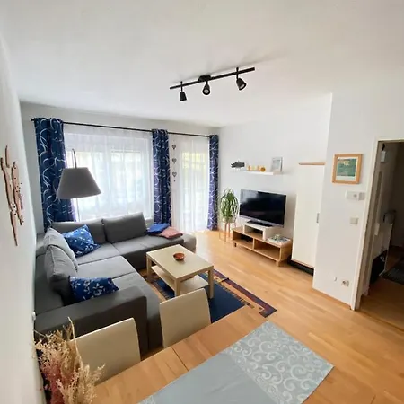 Cozy Close To Vienna *